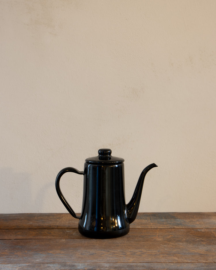 Enamel Kettle Black 0.7L